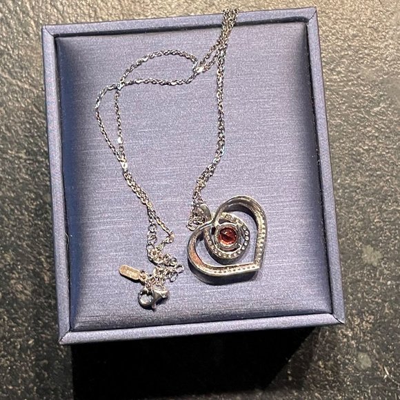 Elegant Sterling Silver Heart Pendant Necklace (NWOT) - Picture 2 of 8